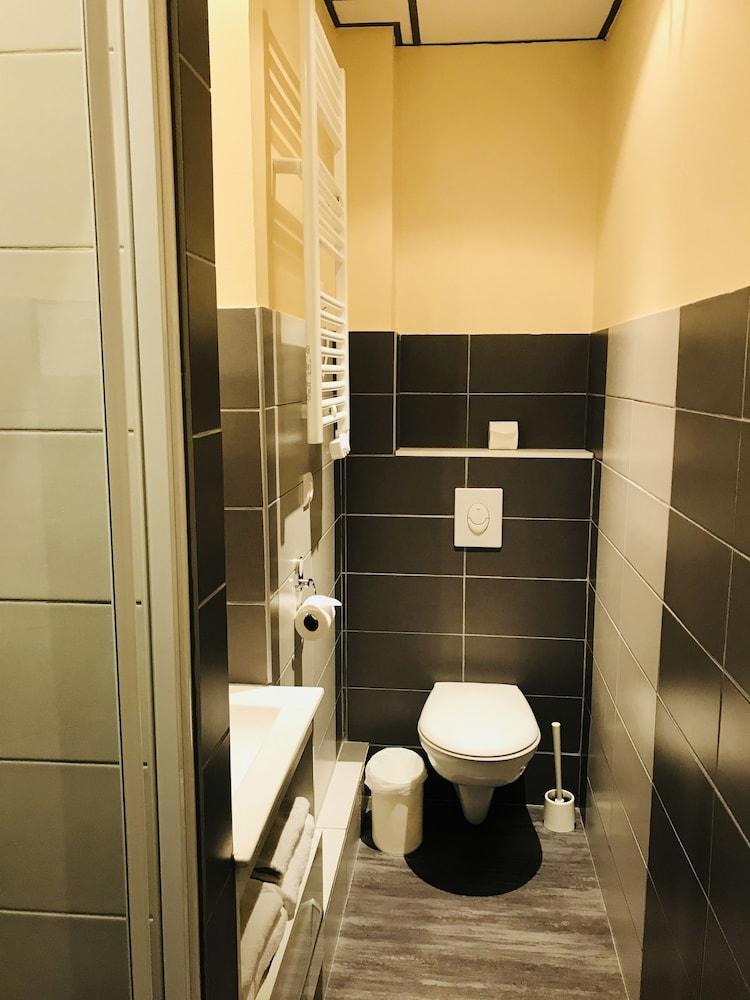 Hotel Du Parc Динар Экстерьер фото